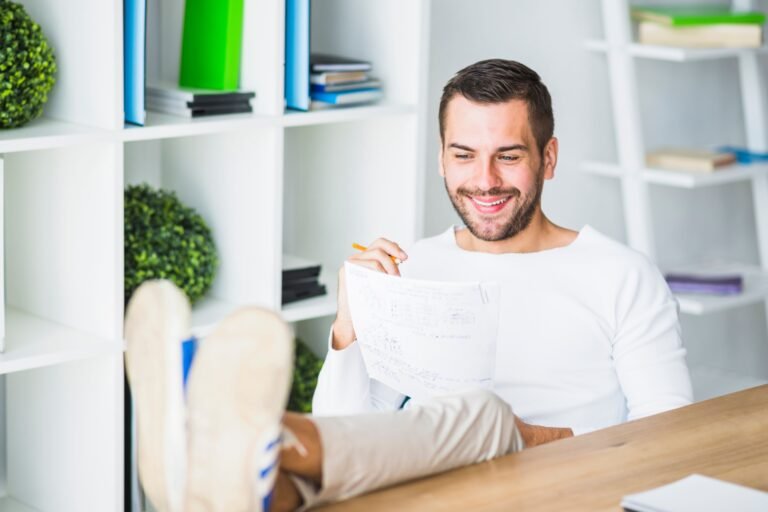 Vitamina B12: Para que serve e principais benefícios